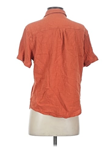 Target Short Sleeve Button-Down Shirt (view 2)