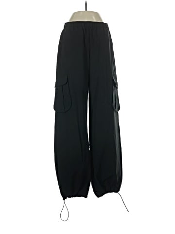 Gilly Hicks Cargo Pants (view 1)