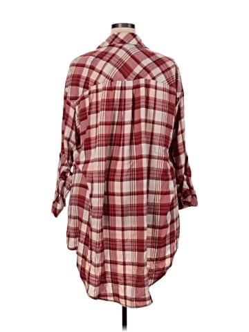 Torrid 3/4 Sleeve Button-Down Shirt (view 2)