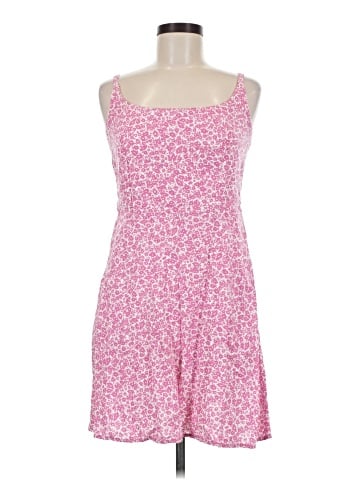 Old Navy Casual Dress (view 1)