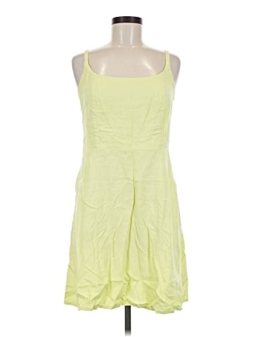 Old Navy Casual Dress (view 1)