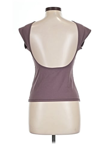 TNA Sleeveless T-Shirt (view 2)