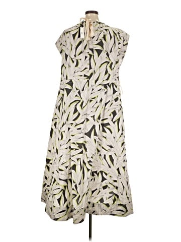Banana Republic Casual Dress (view 2)