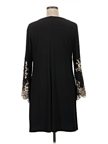 Roz & Ali Casual Dress (view 2)