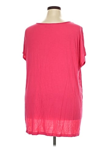 Avenue Short Sleeve T-Shirt (view 2)