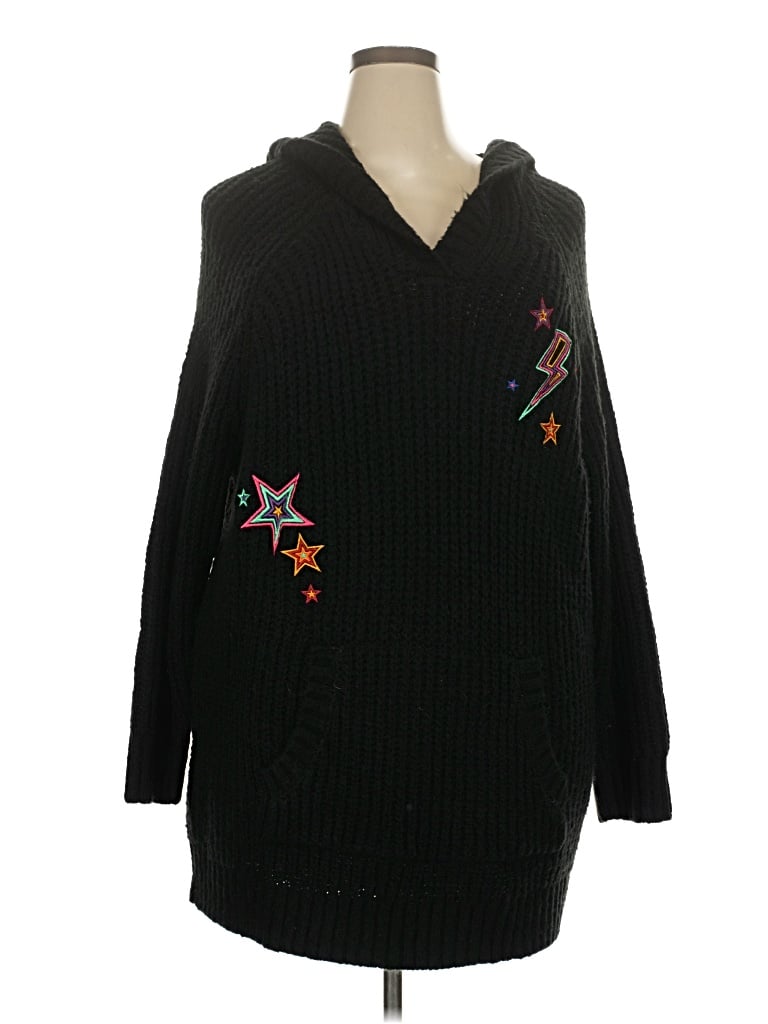 Pre-owned Torrid Pullover Sweater In Black