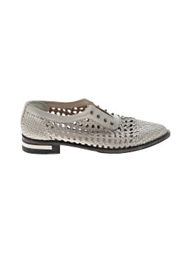 Freda Salvador Flats