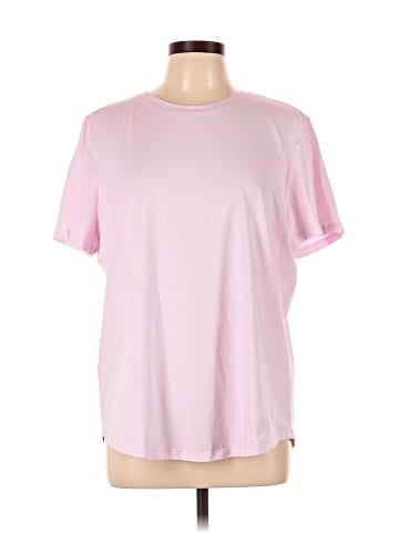 Lululemon Athletica Short Sleeve T-Shirt (view 1)