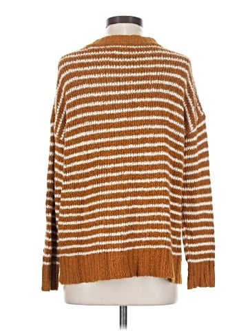 American Eagle Outfitters Pullover Sweater (view 2)