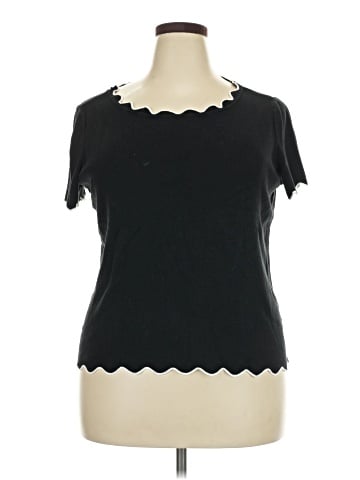 Roz & Ali Short Sleeve T-Shirt (view 1)