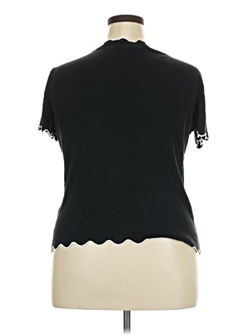 Roz & Ali Short Sleeve T-Shirt (view 2)