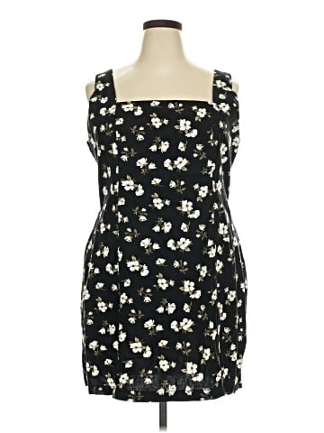 Old Navy Casual Dress (view 1)