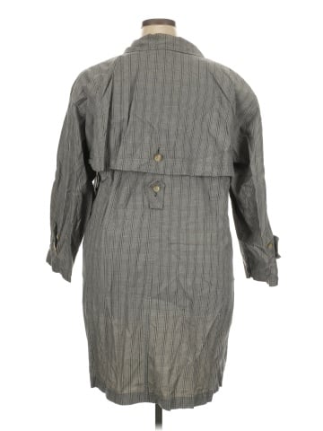 Julien Seoul Trenchcoat (view 2)