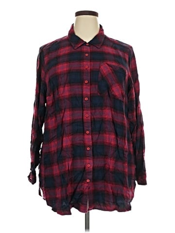 Torrid Long Sleeve Button-Down Shirt (view 1)
