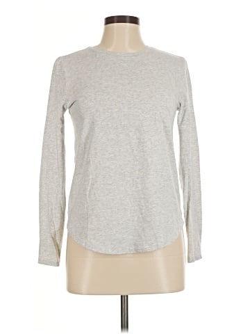 Lululemon Athletica Long Sleeve T-Shirt (view 1)