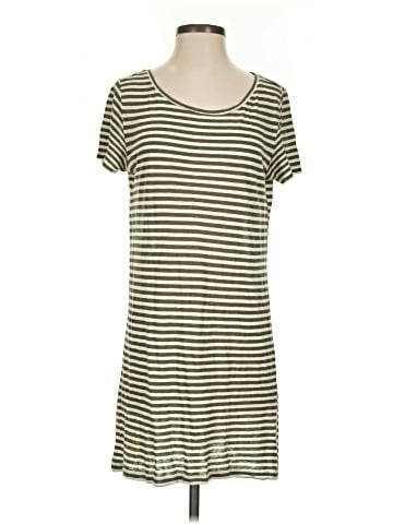 Forever 21 Casual Dress (view 1)