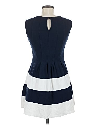 Monteau Casual Dress (view 2)