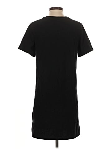 Old Navy Casual Dress (view 2)