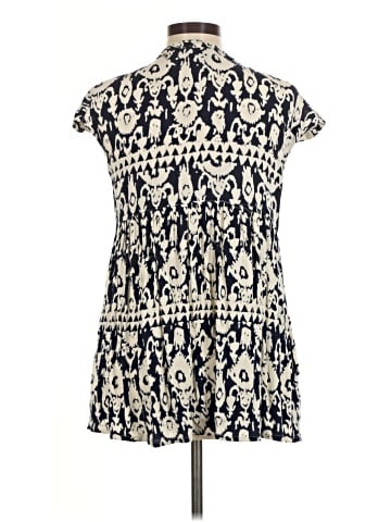 Vanessa Virginia Sleeveless Top (view 2)