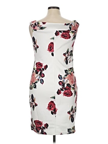 Venus Cocktail Dress (view 2)