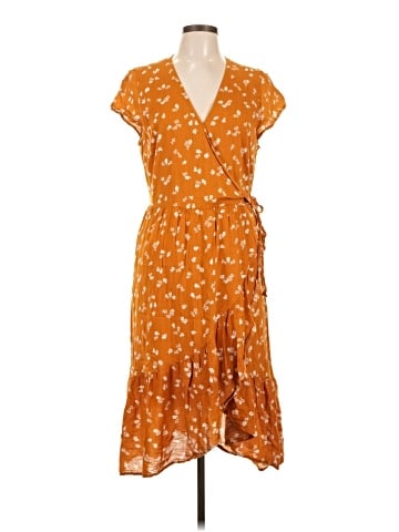 Old Navy Casual Dress (view 1)