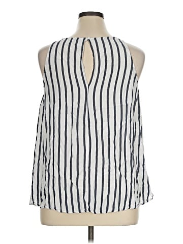 Old Navy Sleeveless Blouse (view 2)