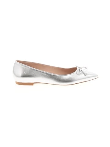 Stuart Weitzman Flats (view 1)