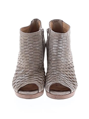 Paul Green Ankle Boots (view 2)