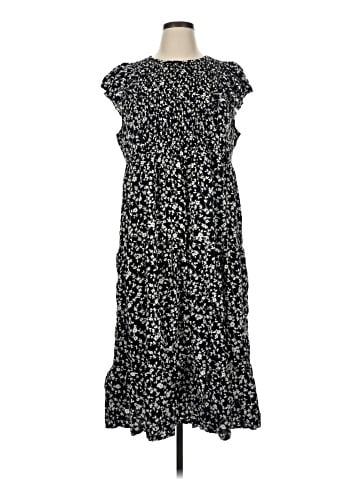 Old Navy Casual Dress (view 1)