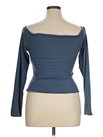 Mott & Bow 3/4 Sleeve T-Shirt (view 2)
