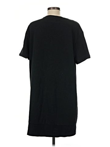 Nike Short Sleeve T-Shirt (view 2)