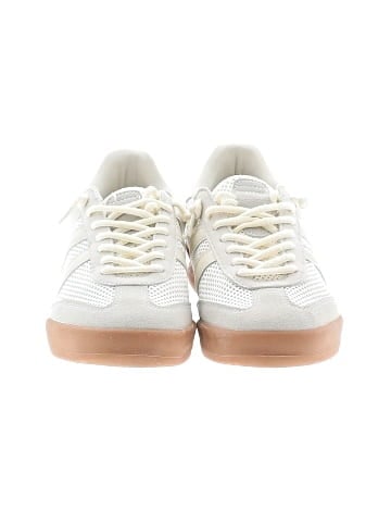 Project Cloud Sneakers (view 2)