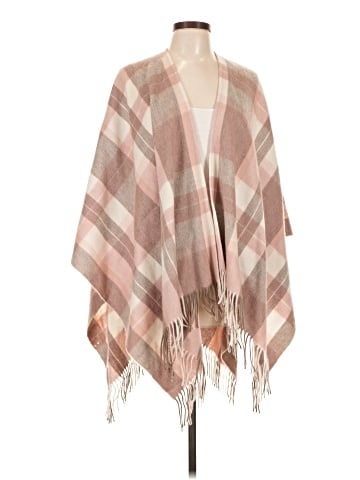 Kiltane of Scotland Poncho (view 1)
