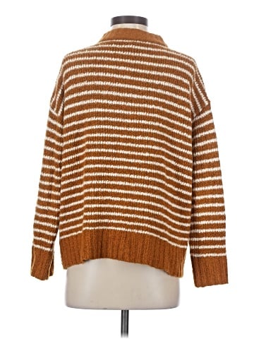 American Eagle Outfitters Pullover Sweater (view 2)