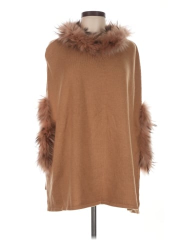 Love Token Poncho (view 1)