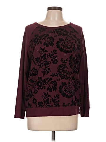 Onque Casuals Pullover Sweater (view 1)