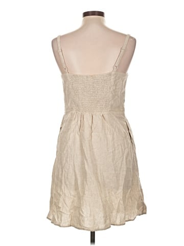 Old Navy Casual Dress (view 2)