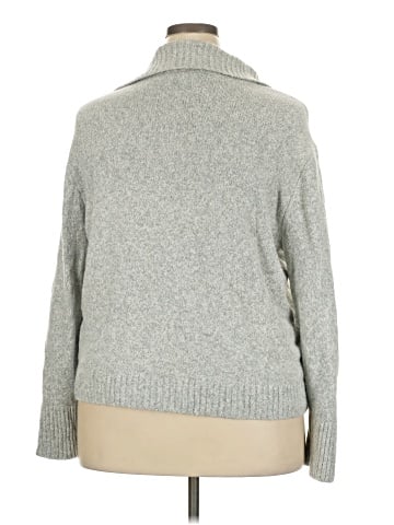Abercrombie & Fitch Pullover Sweater (view 2)