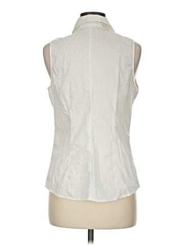 New York & Company Sleeveless Button-Down Shirt (view 2)