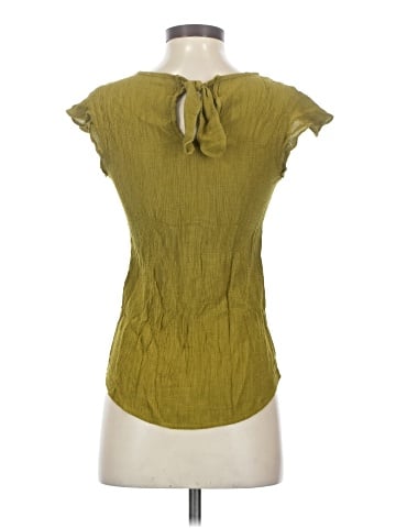 Lily White Short Sleeve Top (view 2)