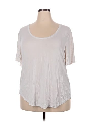 Old Navy Short Sleeve T-Shirt (view 1)
