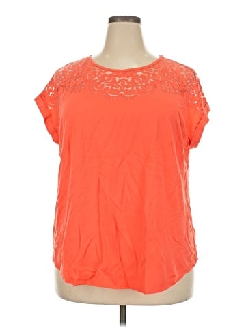 Ava & Viv Short Sleeve Top (view 1)