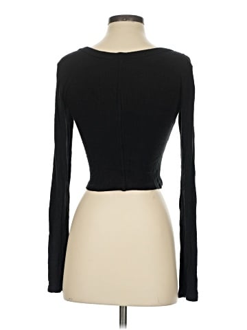 Universal Thread Long Sleeve T-Shirt (view 2)
