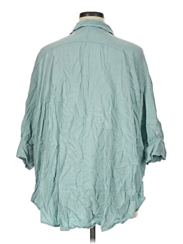 Easel 3/4 Sleeve Button-Down Shirt (view 2)