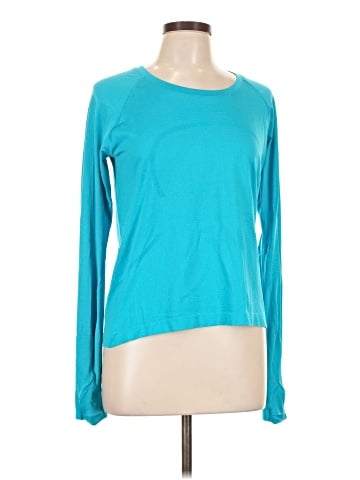 Lululemon Athletica Long Sleeve T-Shirt (view 1)