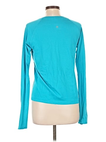 Lululemon Athletica Long Sleeve T-Shirt (view 2)