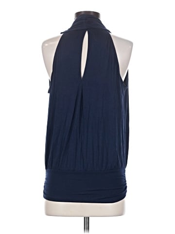 Amour Vert Sleeveless Blouse (view 2)