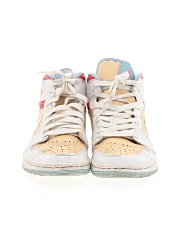 Air Jordan Sneakers (view 2)