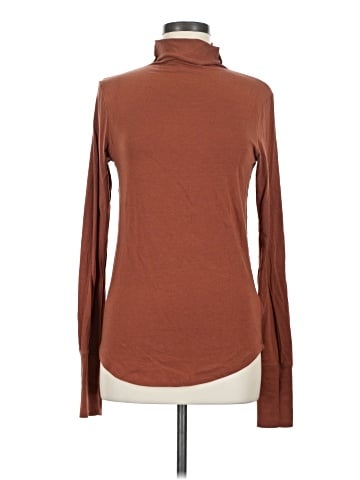 Gap Long Sleeve Top (view 1)