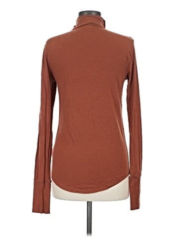 Gap Long Sleeve Top (view 2)
